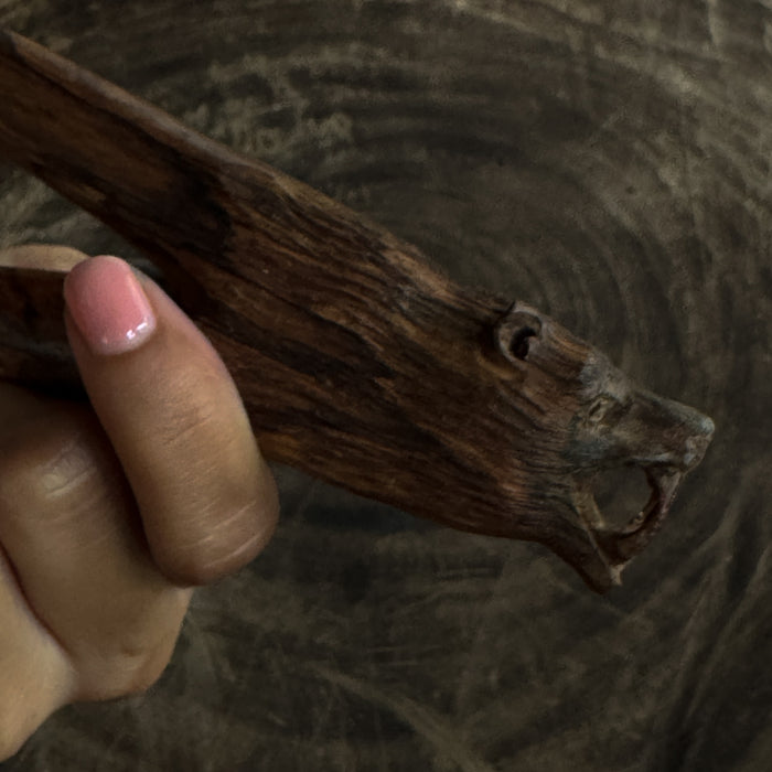 Shamanic kuripe pipe with a bear totem, expertly crafted from mango wood