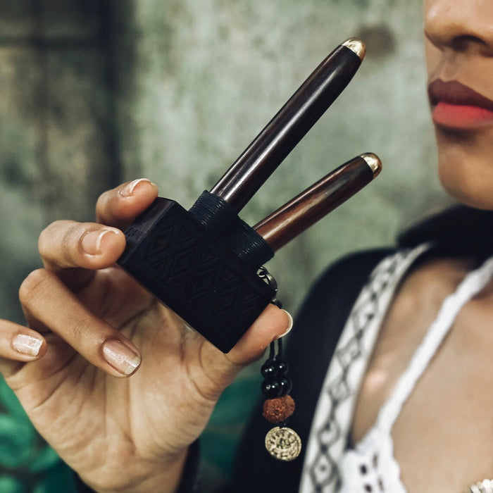 Rosewood Kuripe Pipe: Shamanic Hape Applicator with Shapibo Ornament