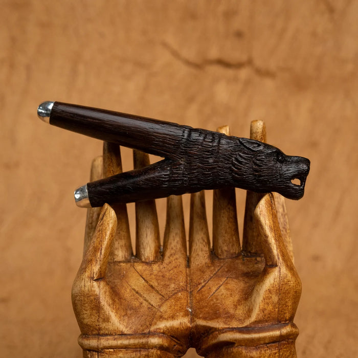 Jaguar Kuripe Pipe: Rosewood Hape Snuff Applicator