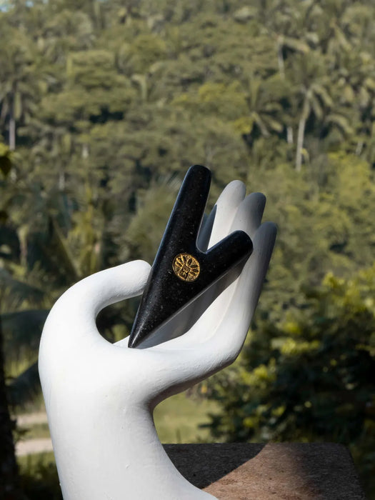 Kuripe From Volcanic Stone model V -   bronze logo