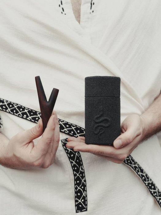 Classic Rosewood Kuripé – Handmade Rapé Applicator