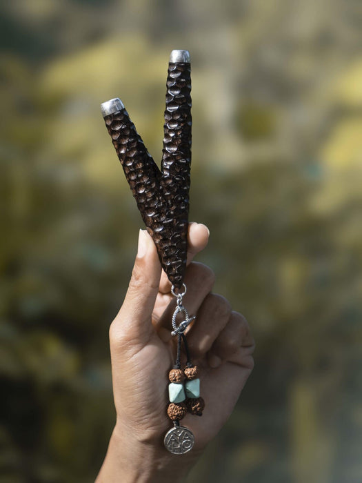 Rosewood Kuripé with Silver Cups – Handmade Rapé Applicator