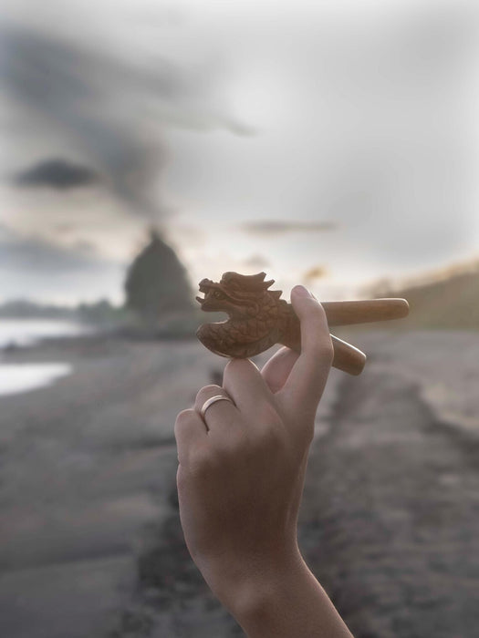 Teakwood Dragon Kuripe