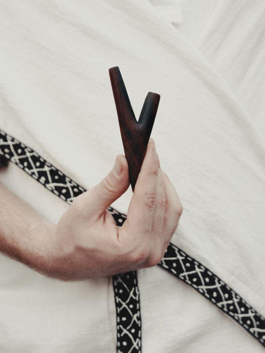 Classic Rosewood Kuripé – Handmade Rapé Applicator