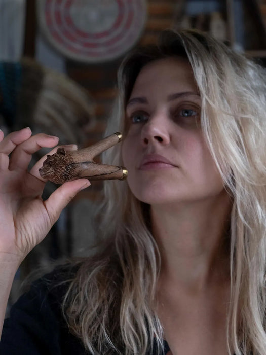 Rosewood Bear Kuripé with Bronze Cup | Hand-Carved Rapé Applicator