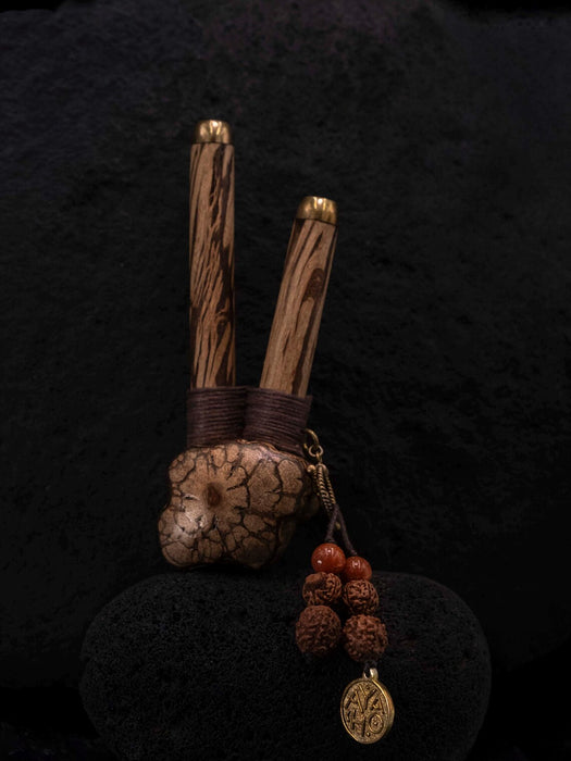 BANIAN wood Kuripe with bronze cups