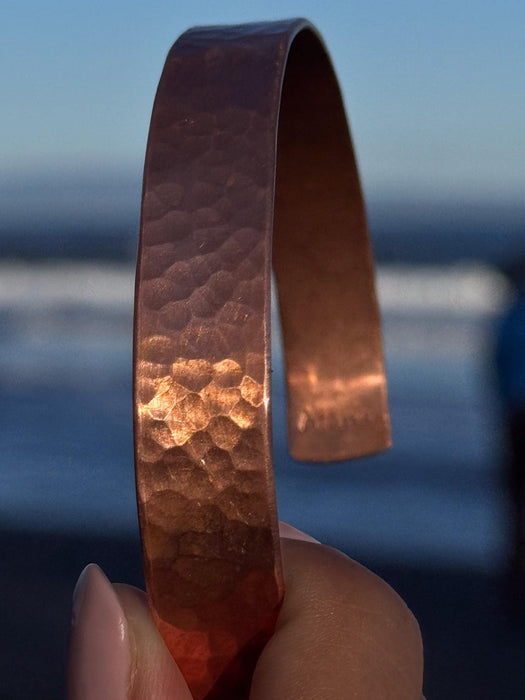 Hand‑Hammered Copper Healing Bracelet – Therapeutic Copper Cuff for Boho & Ethnic Style – Natural Copper Infusion