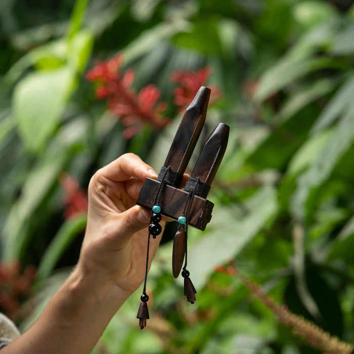 Elegant wooden tepi and kuripe pipe set with turquoise accents, designed as a transformer for hape snuff, embodies a fusion of herbal medicine and shamanic tradition